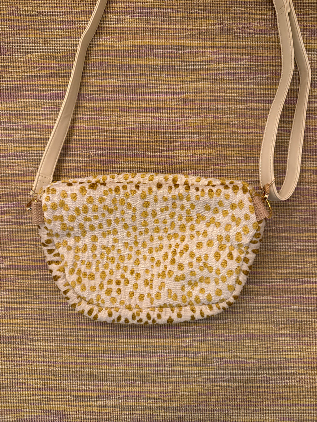 Large Side Kick – Chartreuse Velvet Dots
